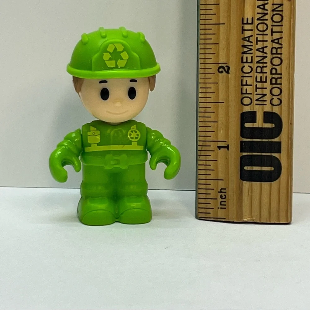 recycling worker figure green‎ uniform hard hat